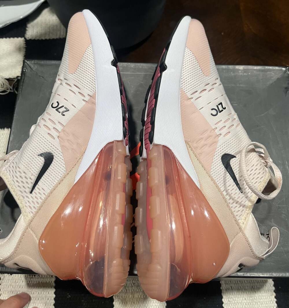 Nike Women's Air Max 270 Light Soft Pink/Black Sneakers AH6789-604 - Picture 6 of 8